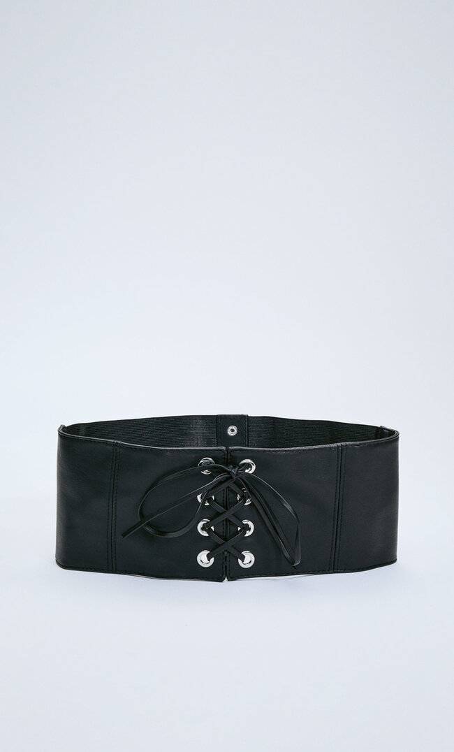 

Stradivarius Schärpengürtel Aus Kunstleder Mit Eyelets Schwarz 80