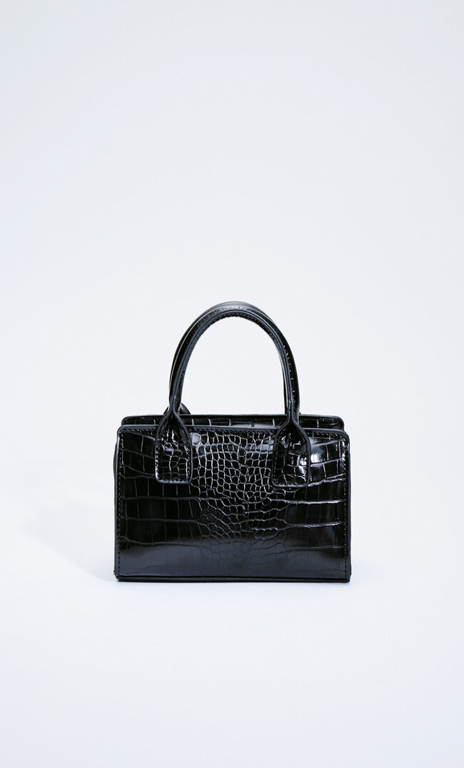 

Stradivarius Mała Torebka Tote Z Efektem Skóry Krokodyla Czarny M