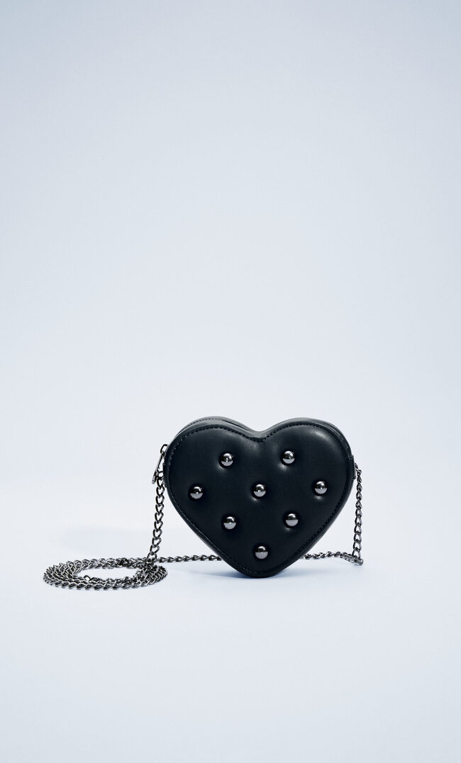 

Stradivarius Minitasche In Herzform Schwarz M