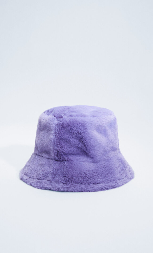 

Stradivarius Bucket-Hat Aus Kunstfell Malvenfarben 103