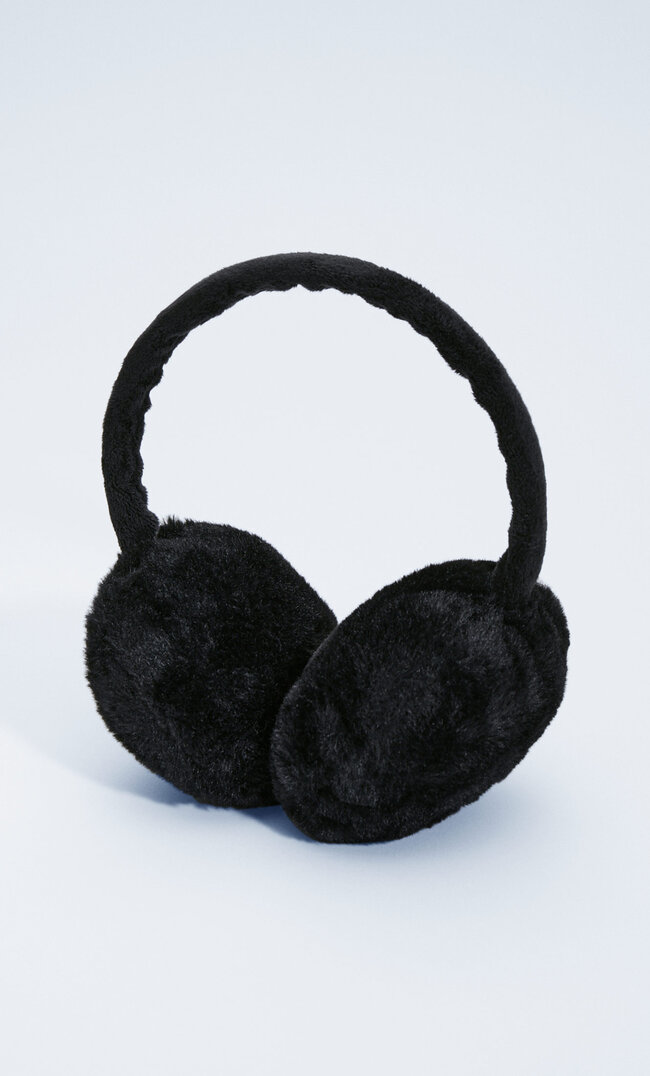 

Stradivarius Ohrenschützer Aus Kunstfell Schwarz 103