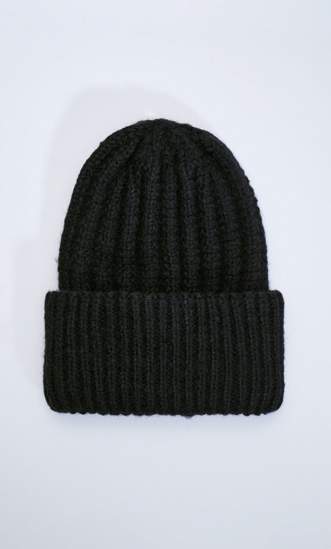 

Stradivarius Beanie Schwarz 103