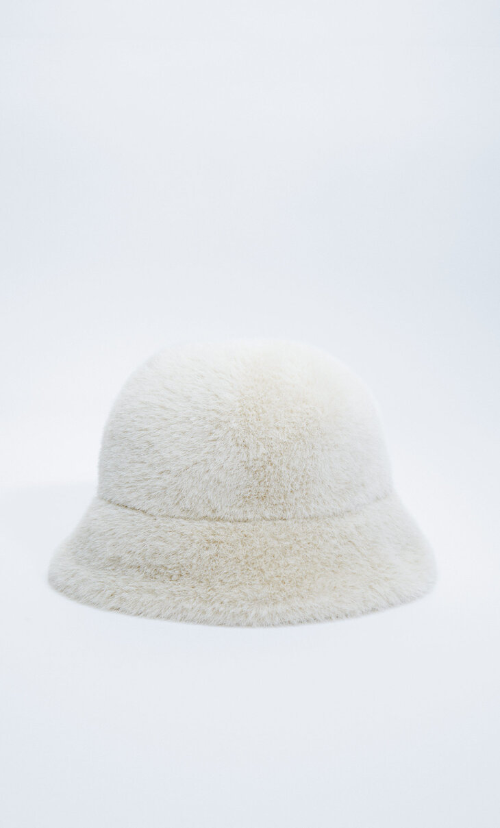 כובע פטרייה עגול עם פרווה סינתטית