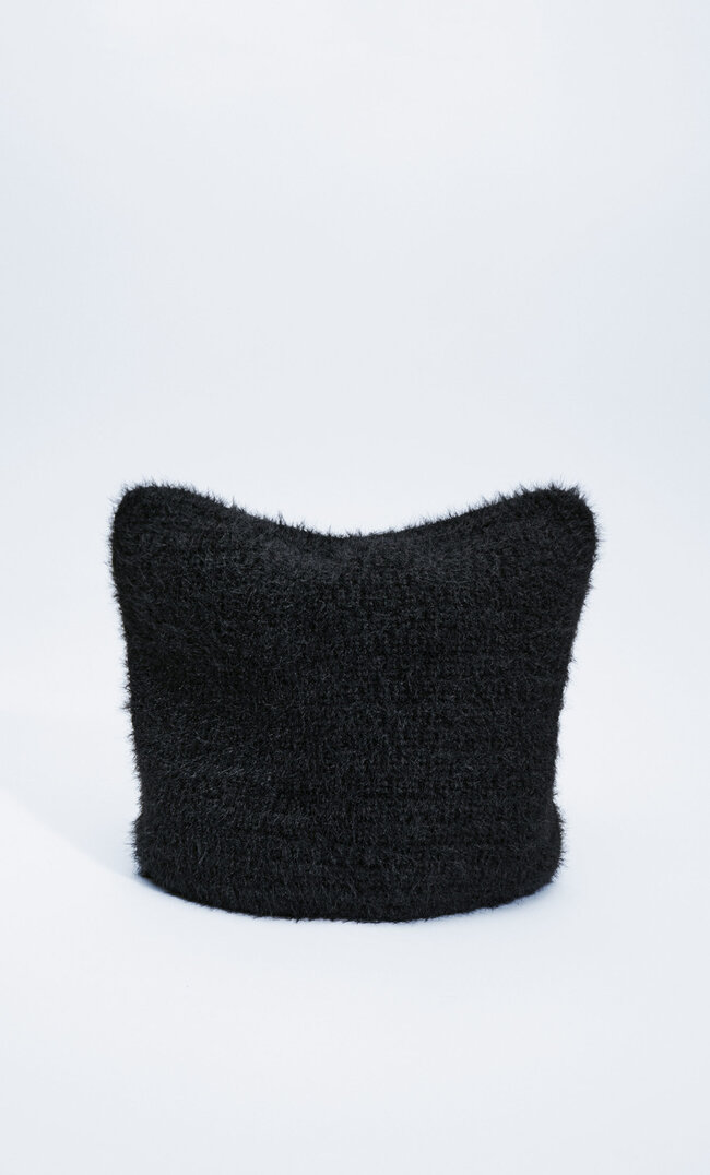 

Stradivarius Beanie Mit Ohren Schwarz 103