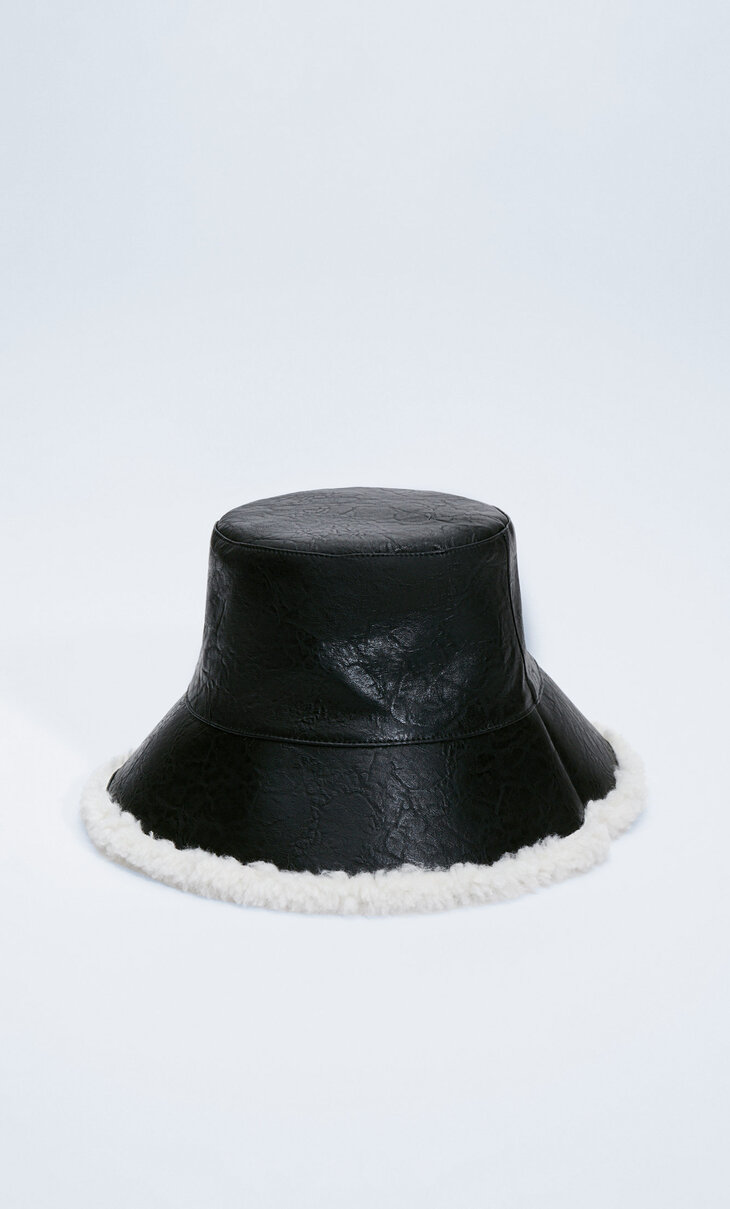 Faux shearling bucket hat