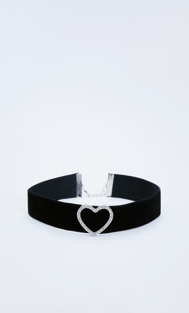 

Stradivarius Choker Velours Cœur Noir M