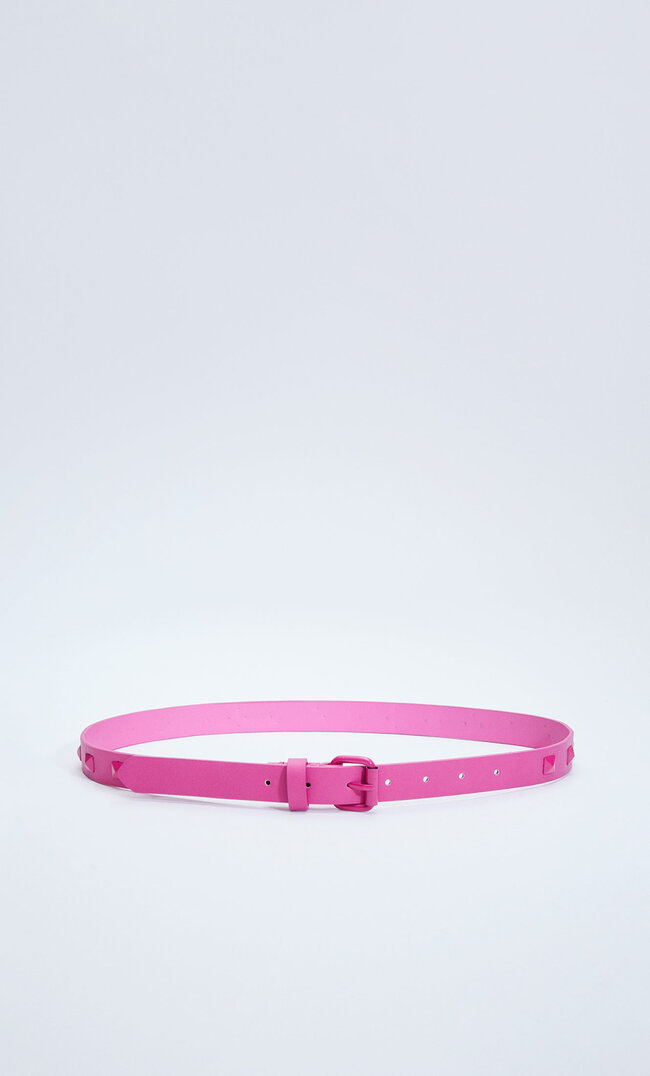 

Stradivarius Breiter Gürtel Mit Nieten Und Eyelets Fuchsia 80