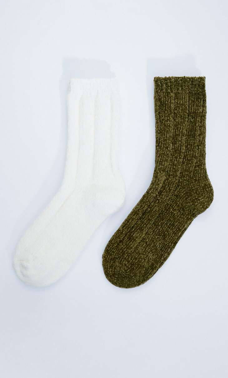 2-pack of chenille socks