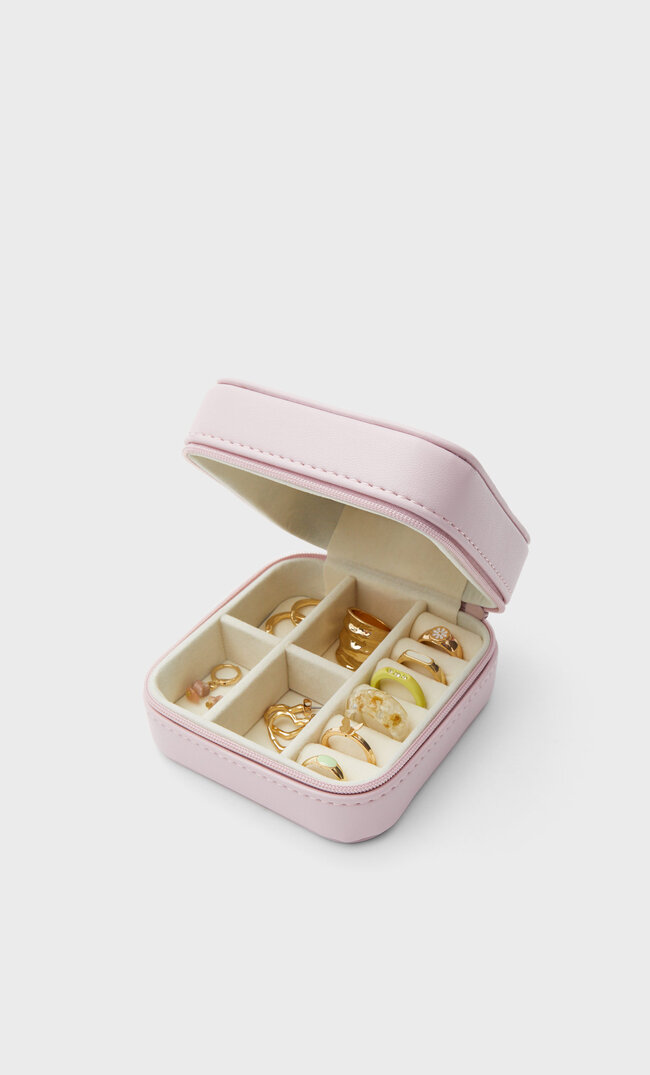 

Stradivarius Boîte À Bijoux De Voyage Rose Poudré 103