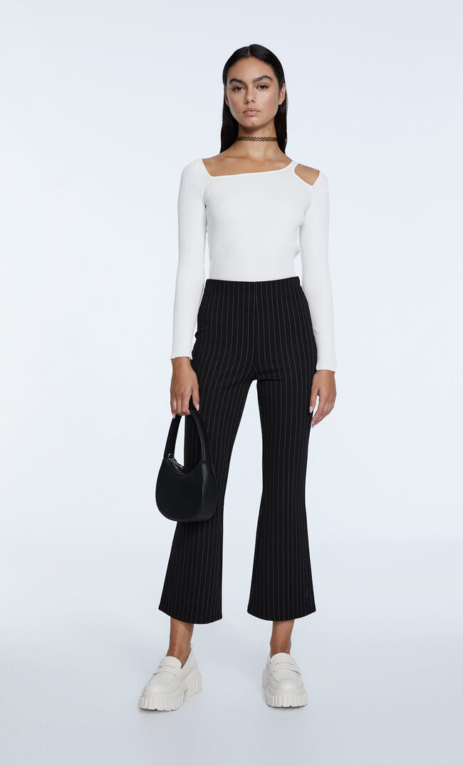 Stradivarius Kick Flare Pinstripe Noir S