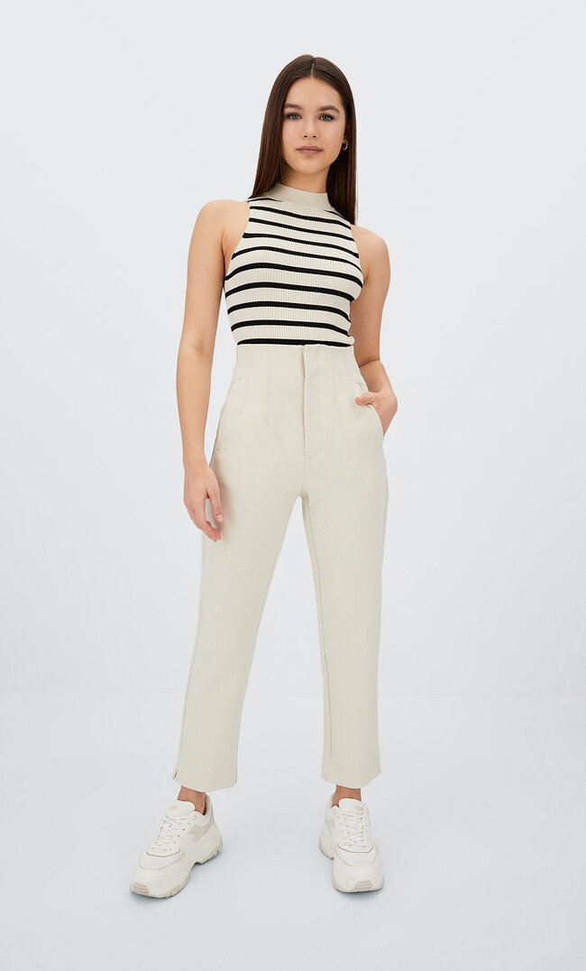 

Stradivarius Pantalon Habillé À Pinces Pierre 40