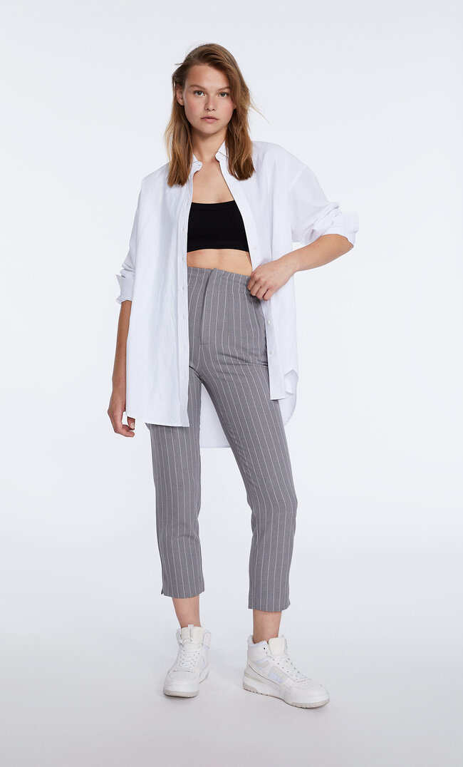 

Stradivarius Pantalon Habillé Taille Haute À Pinces Gris Marengo 36
