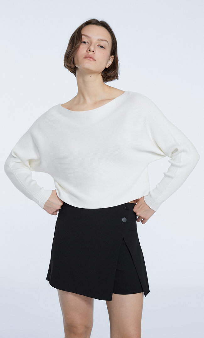 

Stradivarius Rock Im Skort-Stil In Wickeloptik Schwarz 42