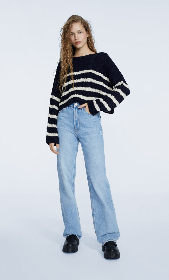 

Stradivarius Straight Fit Jeans Black Denim Dark 40