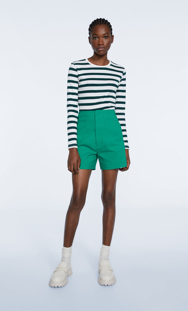 

Stradivarius Short Habillé Taille Haute Vert 38