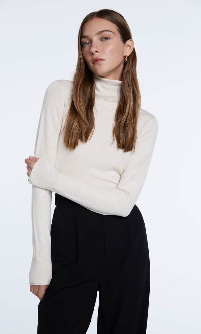 

Stradivarius Pull À Col Cheminée Pierre M