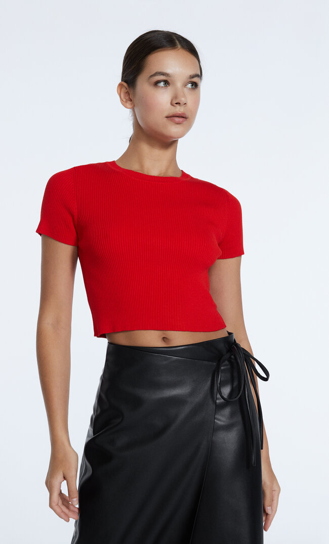 

Stradivarius Pull Manches Courtes Rouge S