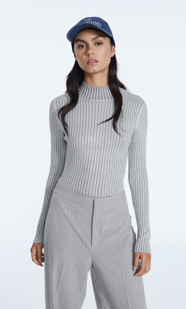 Stradivarius Sweter Z Półgolfem Popielaty L