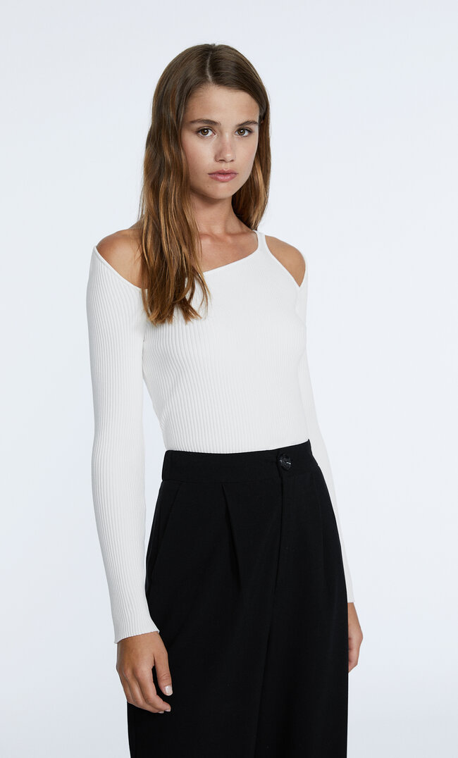 

Stradivarius Pull Maille Cut Out Écru L