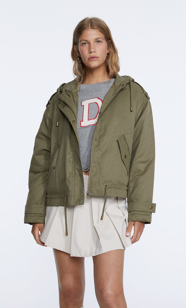 

Stradivarius Kurzer Parka Mit Kapuze Khaki L