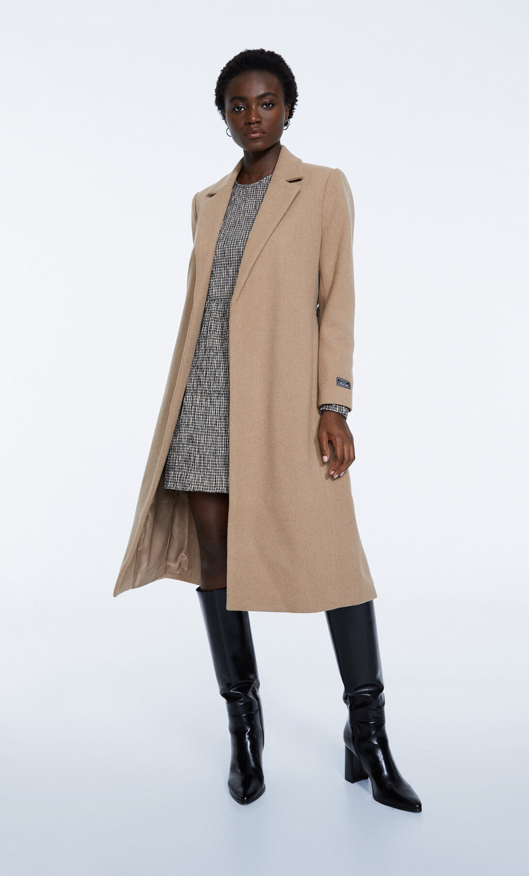 Synthetic wool coat with belt - Women's 