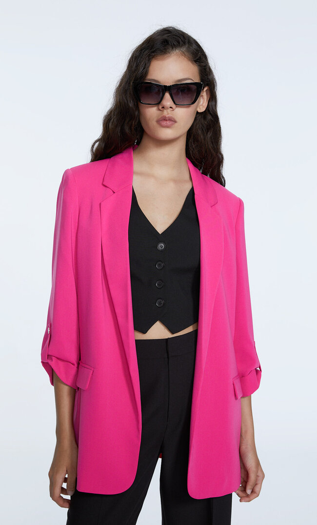 

Stradivarius Blazer Mit Hochgerollten Ärmeln. Fuchsia L