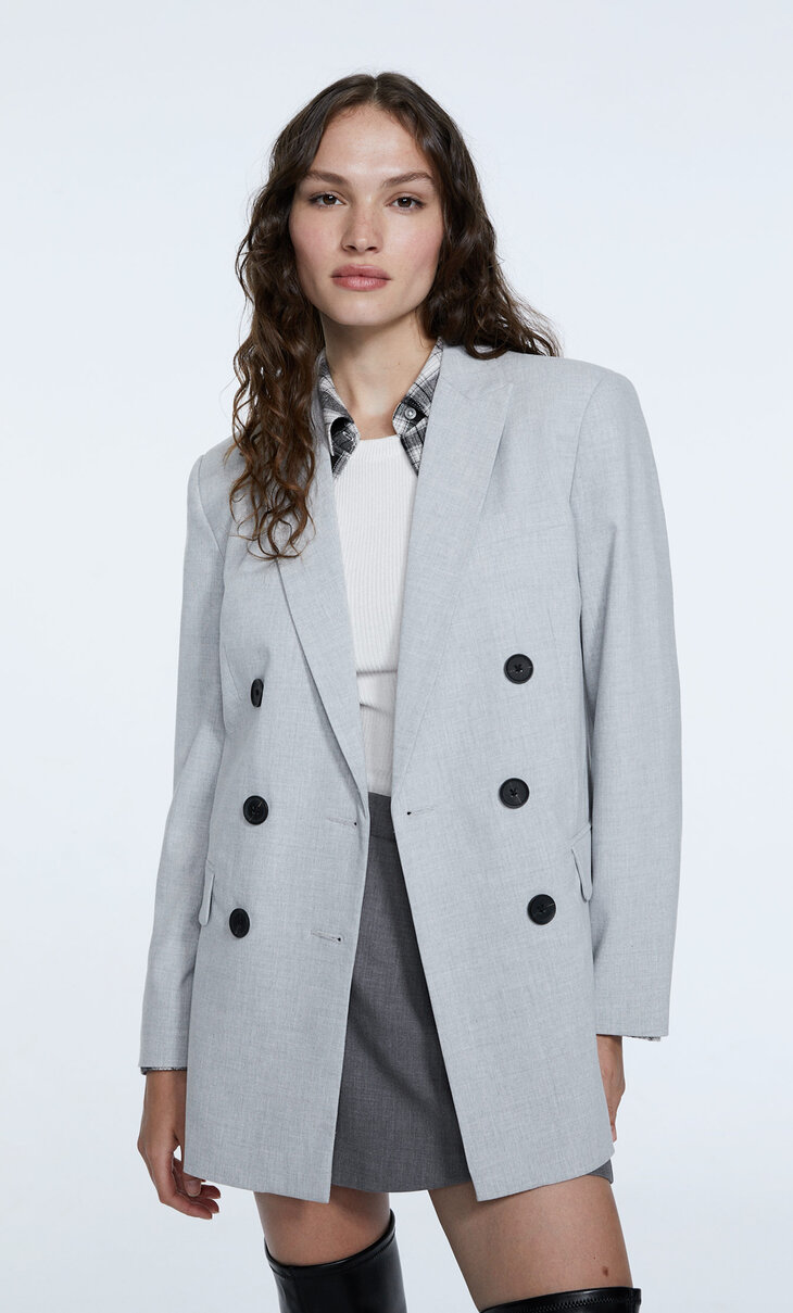 Long blazer with 6 buttons