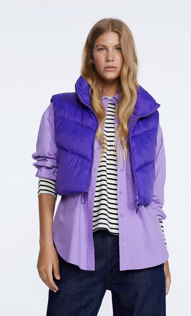 

Stradivarius Gilet Puffa Crop Pourpre M