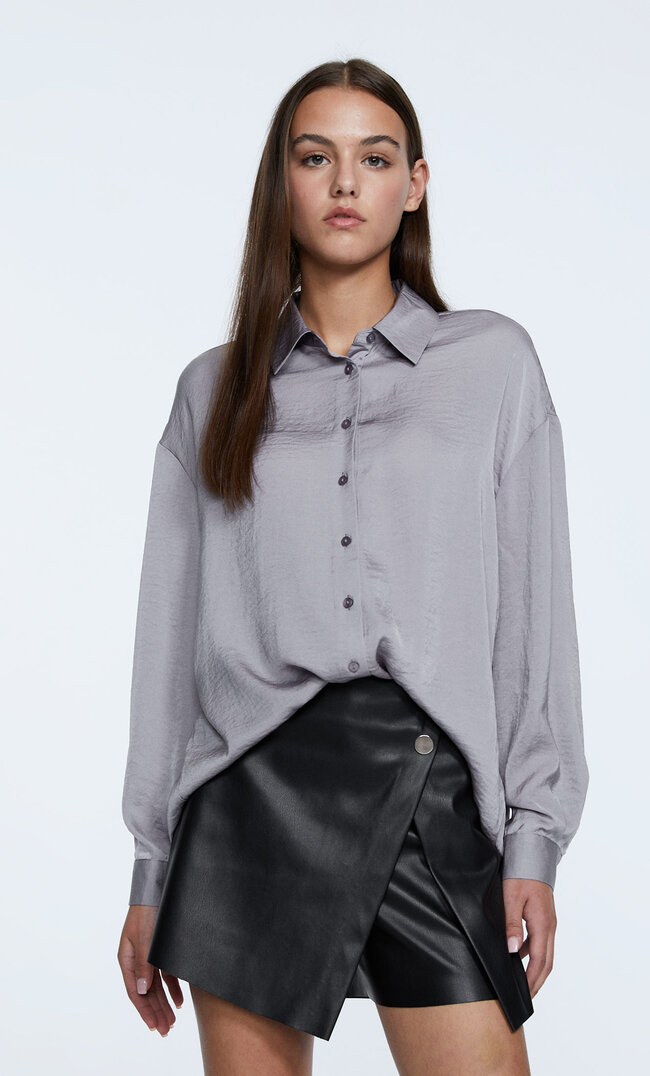 

Stradivarius Chemise Basique En Satin Gris Mélangé S