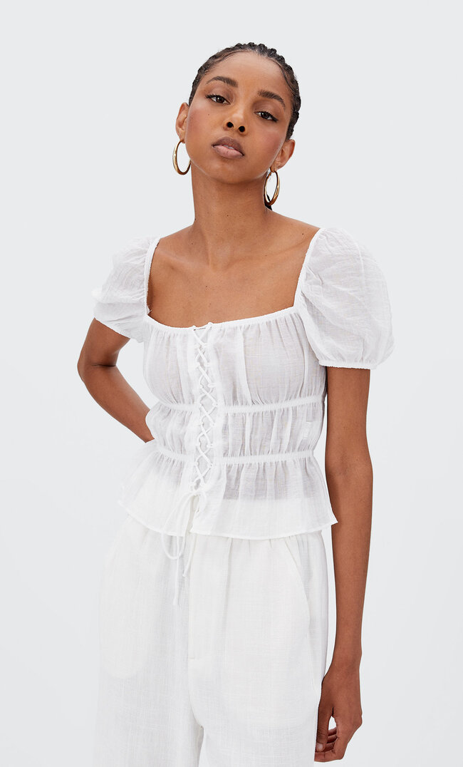 

Stradivarius Rustikale Bluse Mit Schleife Weiß S