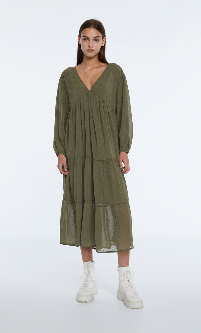 

Stradivarius Robe Midi À Volants En Tulle Avec Relief Kaki S