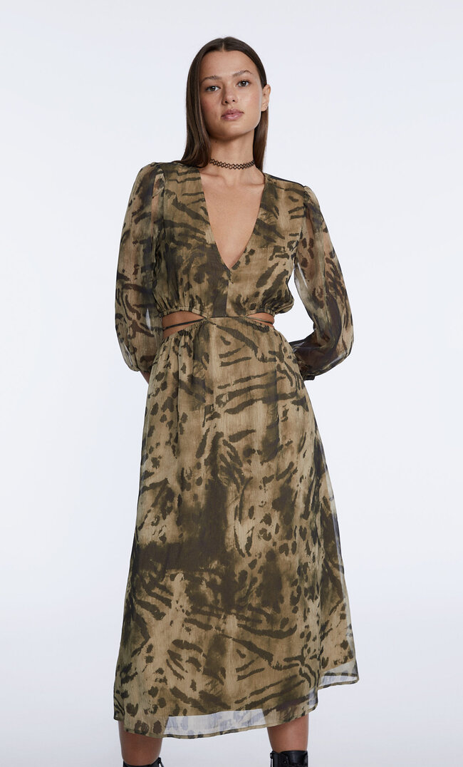 

Stradivarius Midikleid Aus Chiffon Mit Print Und Cut-Outs Khaki S