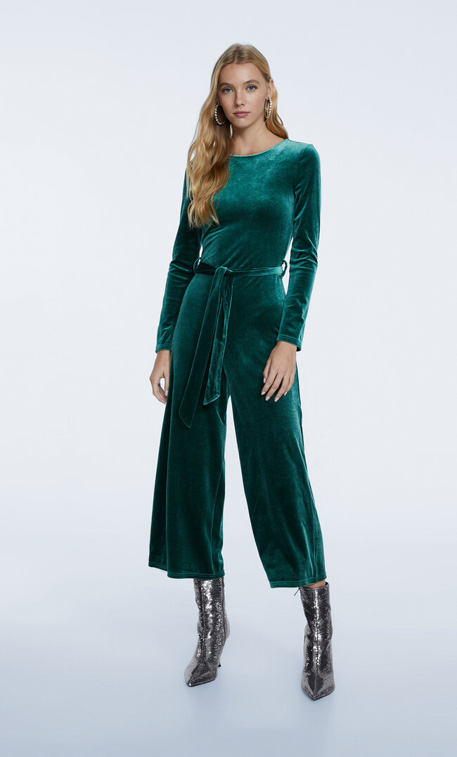 

Stradivarius Jumpsuit Aus Samt Mit Langen Ärmeln Flaschengrün M