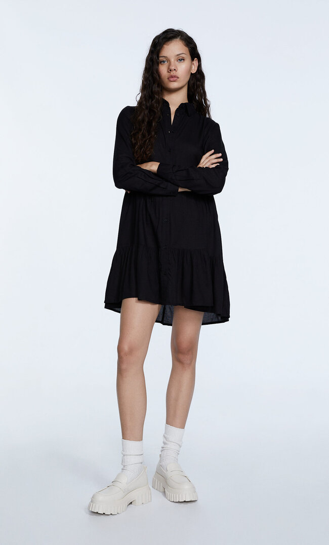 

Stradivarius Robe Chemise Courte Unie Noir Xs