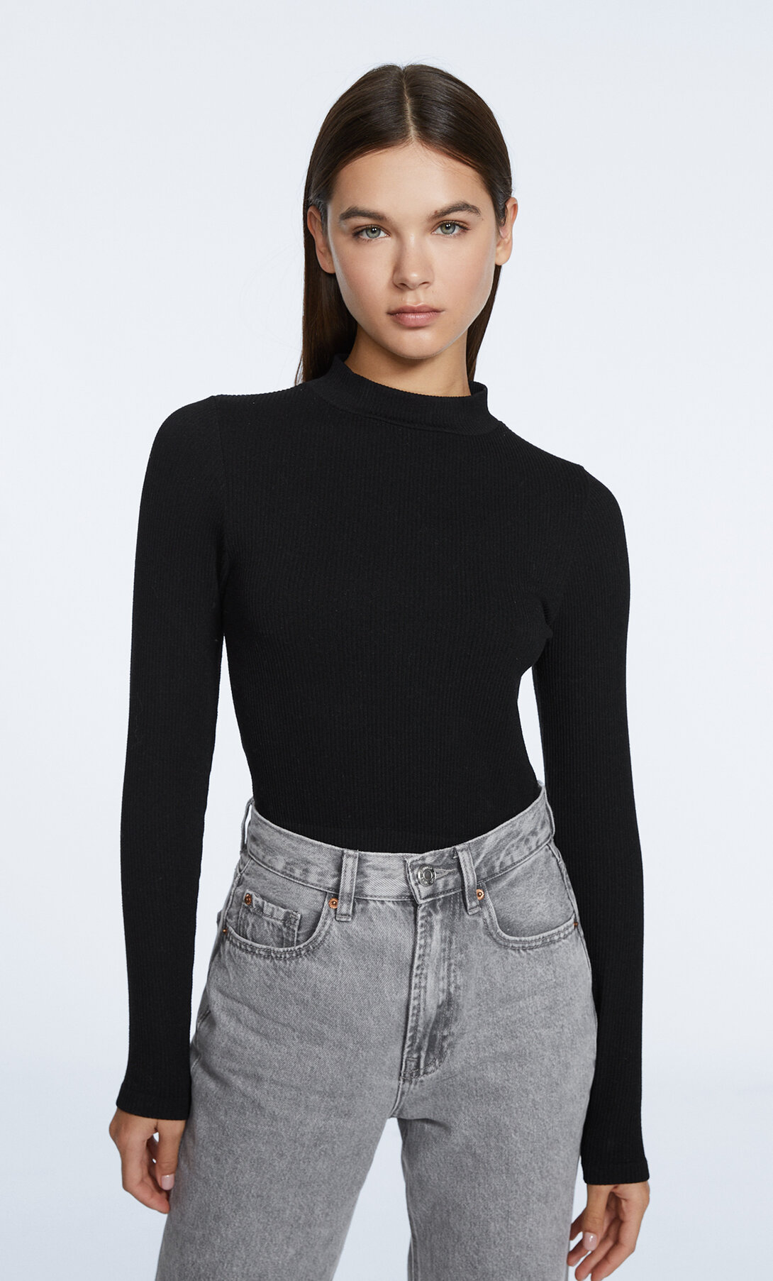 Camiseta seamless cuello perkins | Stradivarius España