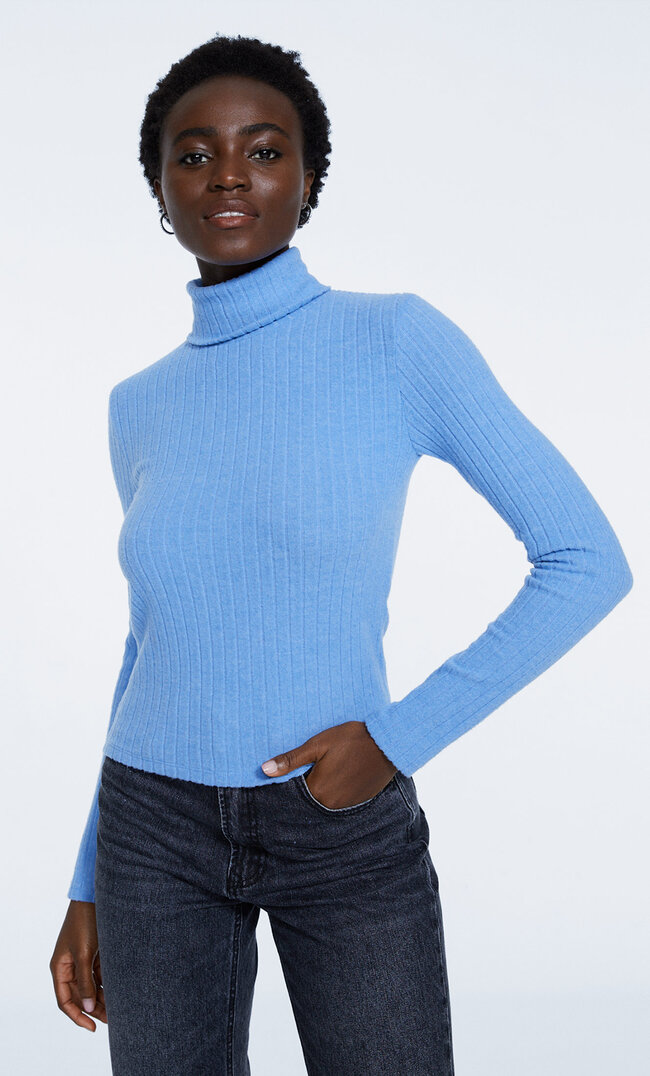 

Stradivarius Débardeur À Col Montant Doux Au Toucher Bleu Ciel Xs