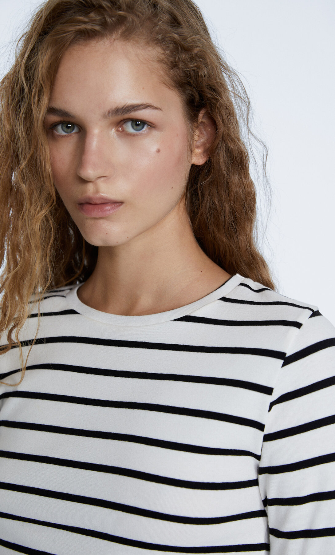 Long sleeve striped Tshirt Women's fashion Stradivarius United States