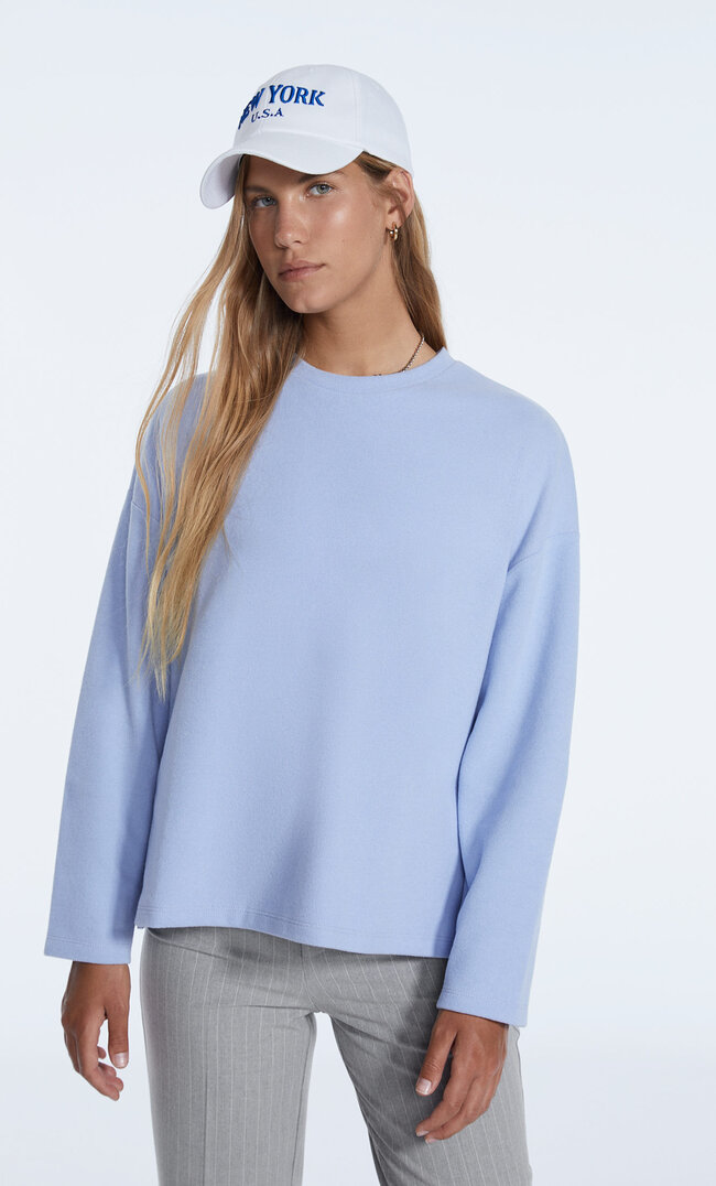 

Stradivarius Aufgerautes Shirt Mit Rundhalskragen Himmelblau L