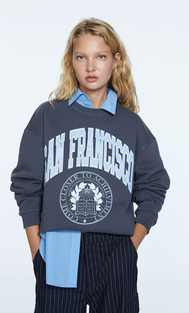 

Stradivarius Cropped-Sweatshirt Mit Print Graumeliert L