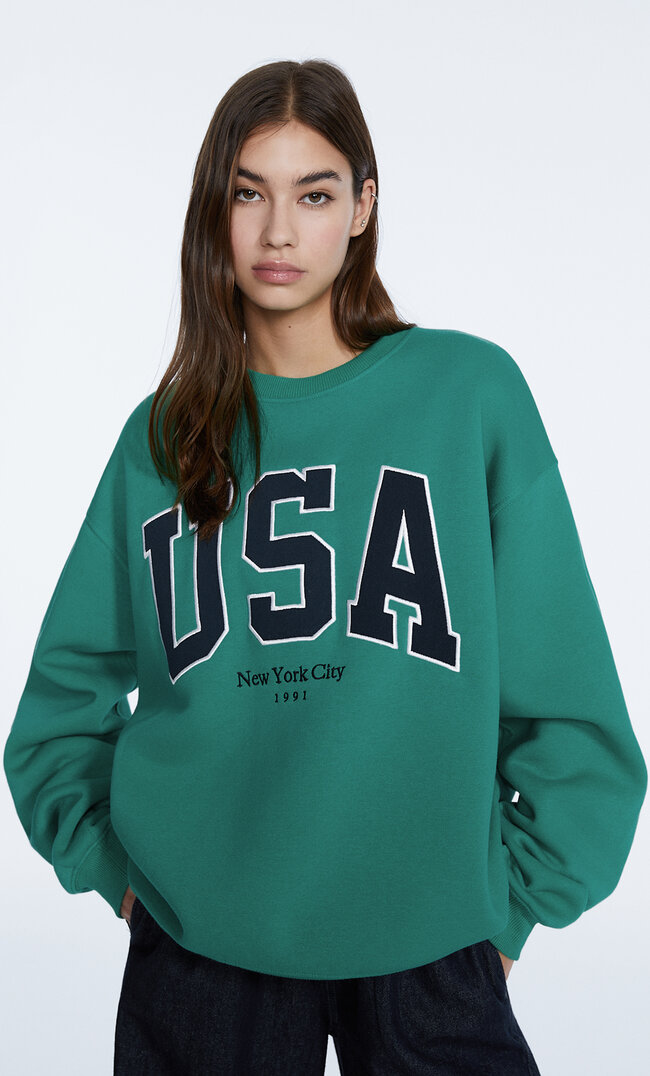 Stradivarius Sweat Oversize Patch Vert L