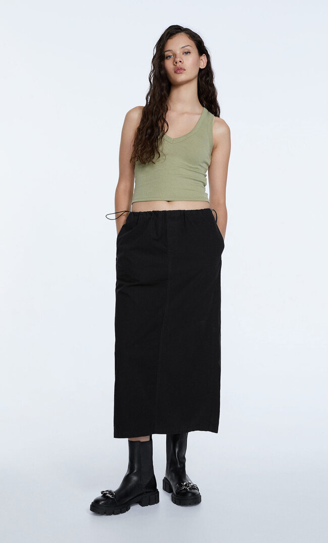 

Stradivarius T-Shirt Dos Nageur En Maille Côtelée Kaki Xl