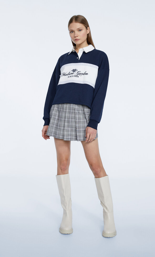 Stradivarius Polo-Sweatshirt Mit Stickerei Marineblau Xs