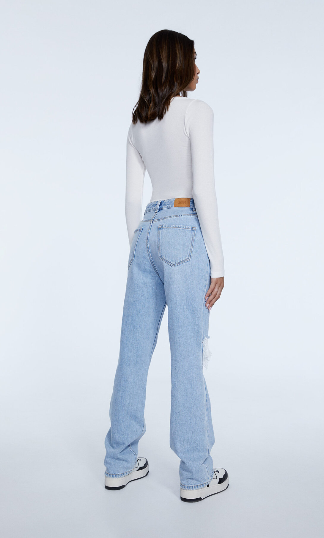 Straight-fit vintage jeans - Women's 