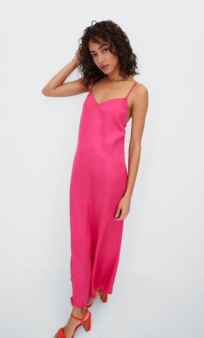 

Stradivarius Robe Midi En Satin Fuchsia L