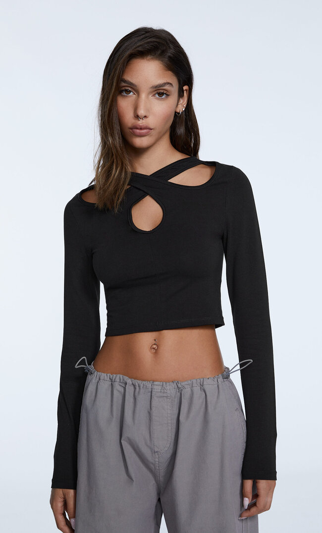 

Stradivarius Shirt In Wickeloptik Mit Cut-Out Schwarz S