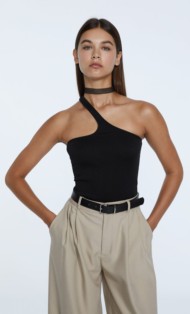 

Stradivarius Asymetryczny Bezszwowy Krótki Top Czarny Xl