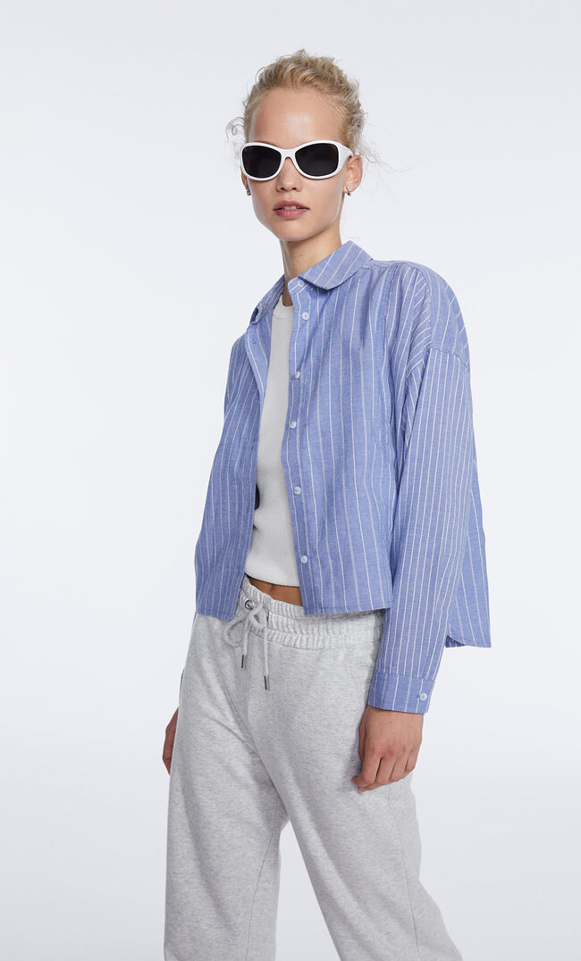 

Stradivarius Kombiniertes Hemd Mit Nadelstreifen Himmelblau Xs