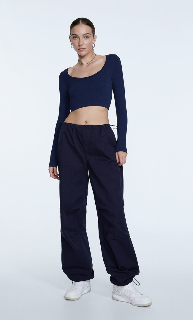 

Stradivarius Parachute-Hose Aus Popelin Mit Kordelstoppern Marineblau Xxs