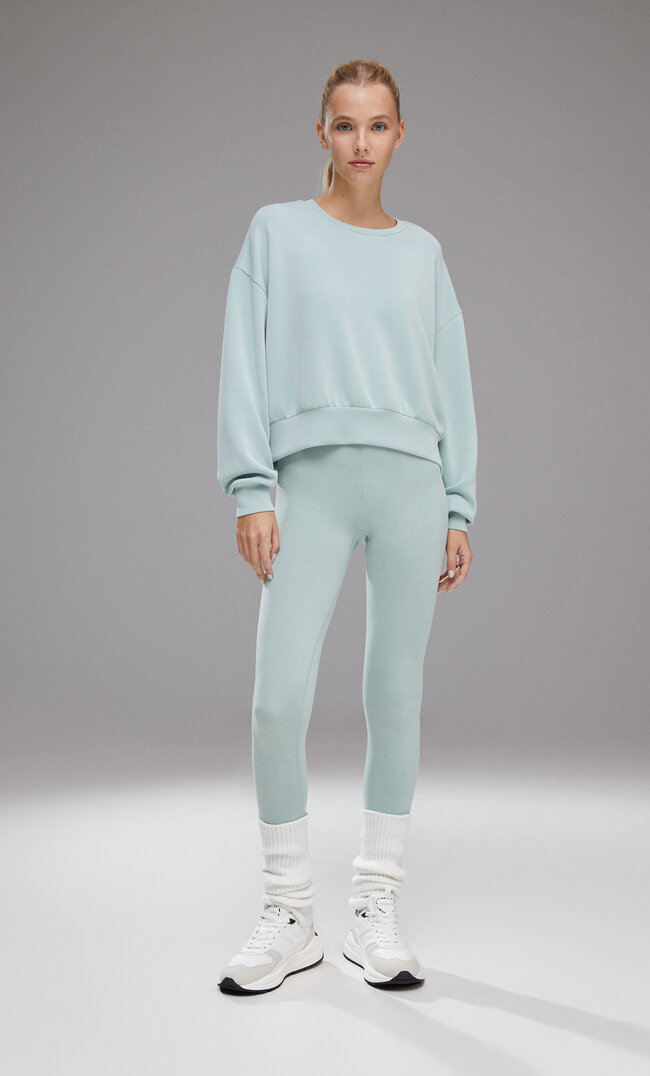 Stradivarius Sportleggings Im Washed-Look Grün Xs