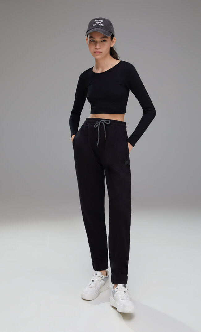

Stradivarius Jogger Taille Haute Logo Imprimé Noir M